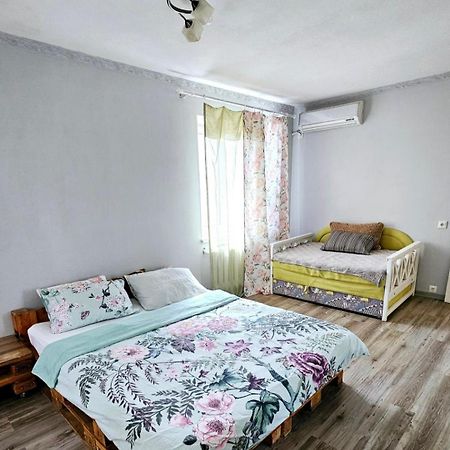 1 Комнатная Квартира, Левый Берег, Пр Калнышевского, Пр Слобожанский, 6 Городская Клиника Nizhnednepsovsk Eksteriør bilde